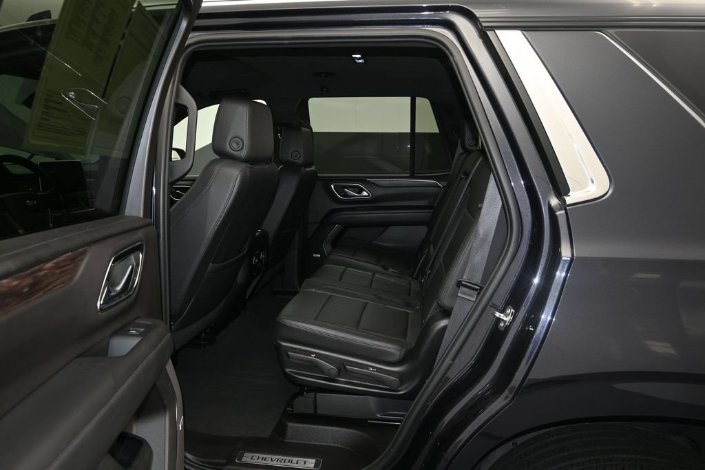 Used 2024 Chevrolet Tahoe LT RWD image 18