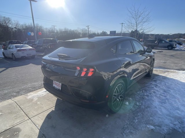 Certified 2025 Ford Mustang Mach-E Premium image 5
