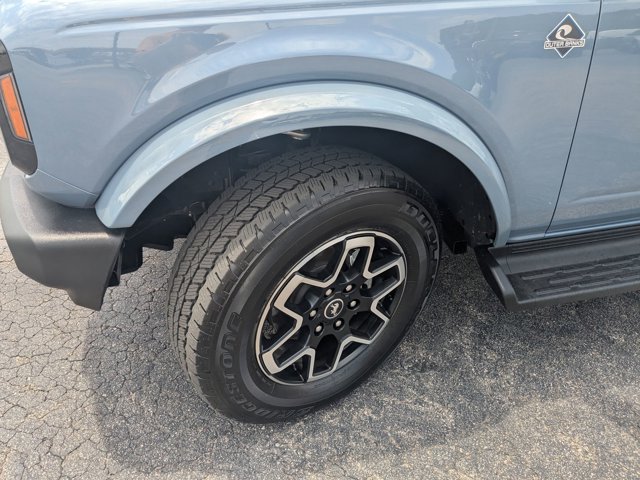 Certified 2025 Ford Bronco Outer Banks AWD/4WD image 6