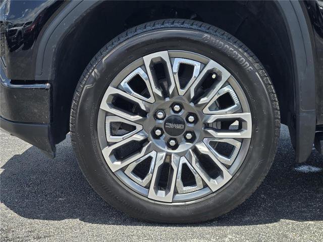 Used 2025 GMC Sierra 1500 Denali Ultimate AWD/4WD image 11