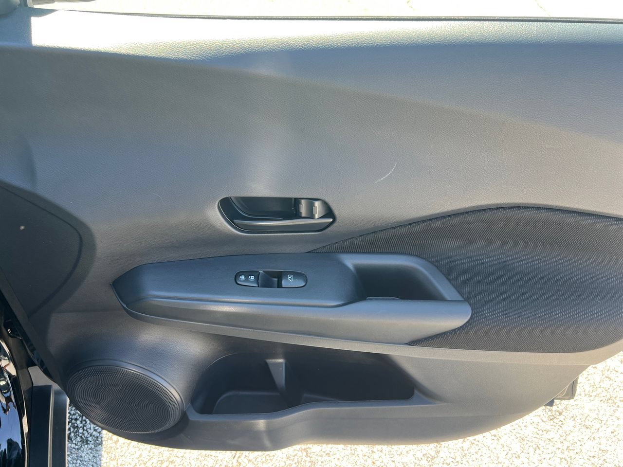 Used 2022 Nissan Kicks S FWD image 16