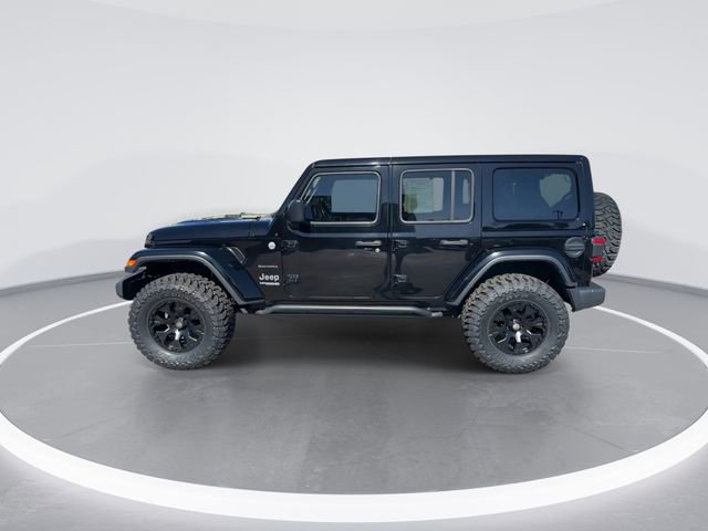 Used 2018 Jeep Wrangler Unlimited Sahara AWD/4WD image 4