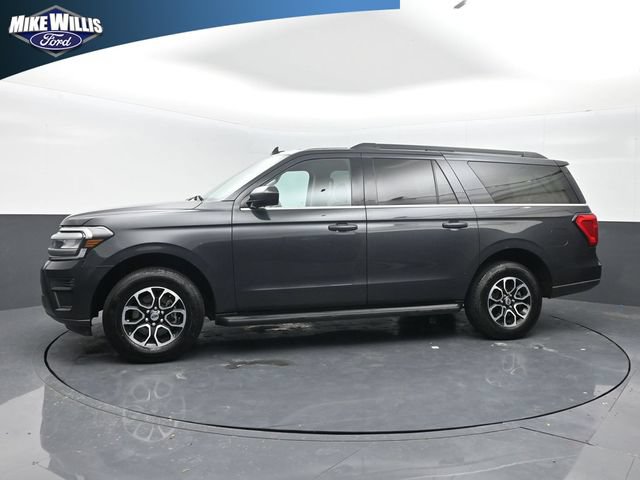 Certified 2022 Ford Expedition Max XLT RWD image 4