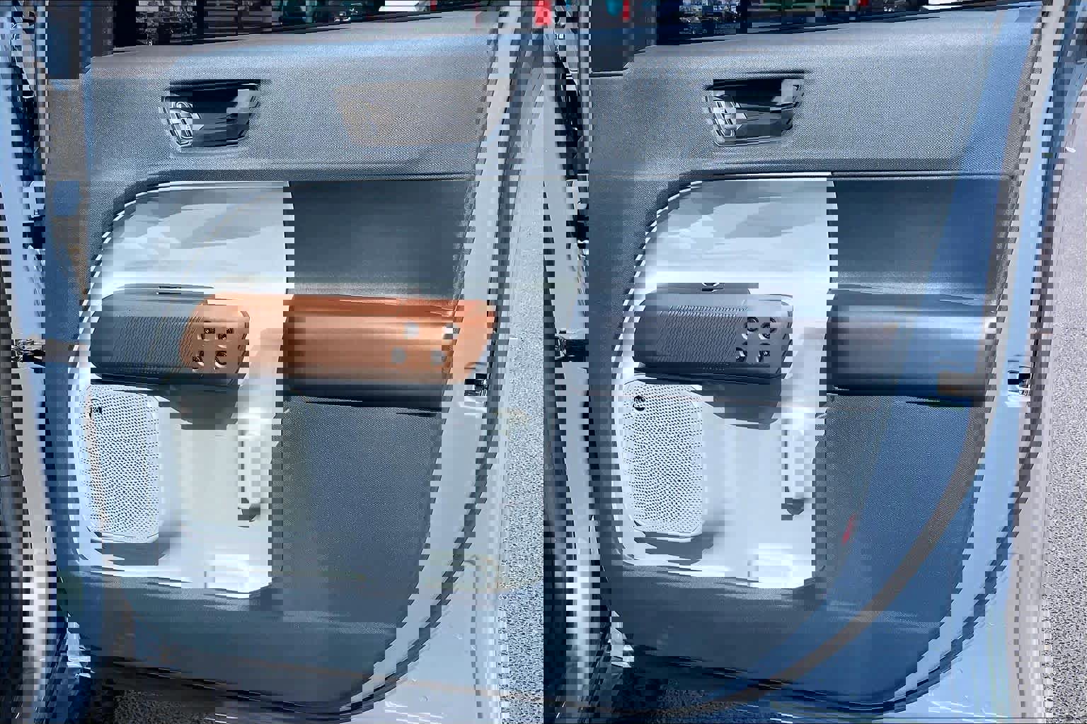 Certified 2024 Ford Maverick Lariat image 23