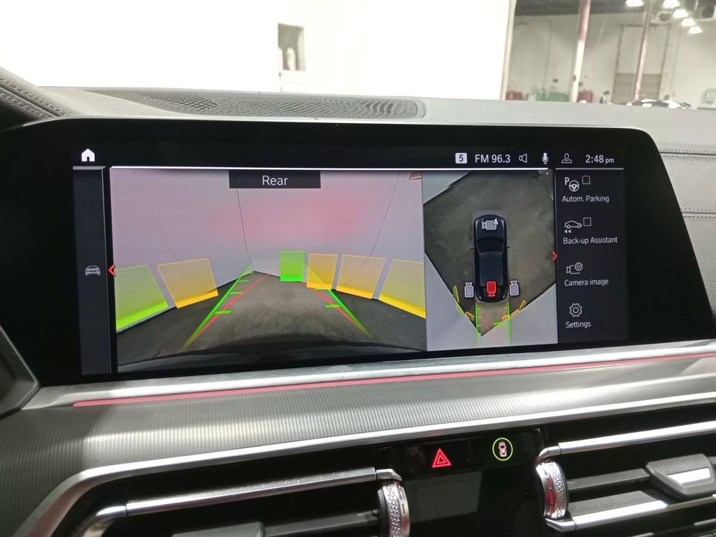 Used 2023 BMW X6 xDrive40i w/ M Sport Package image 33