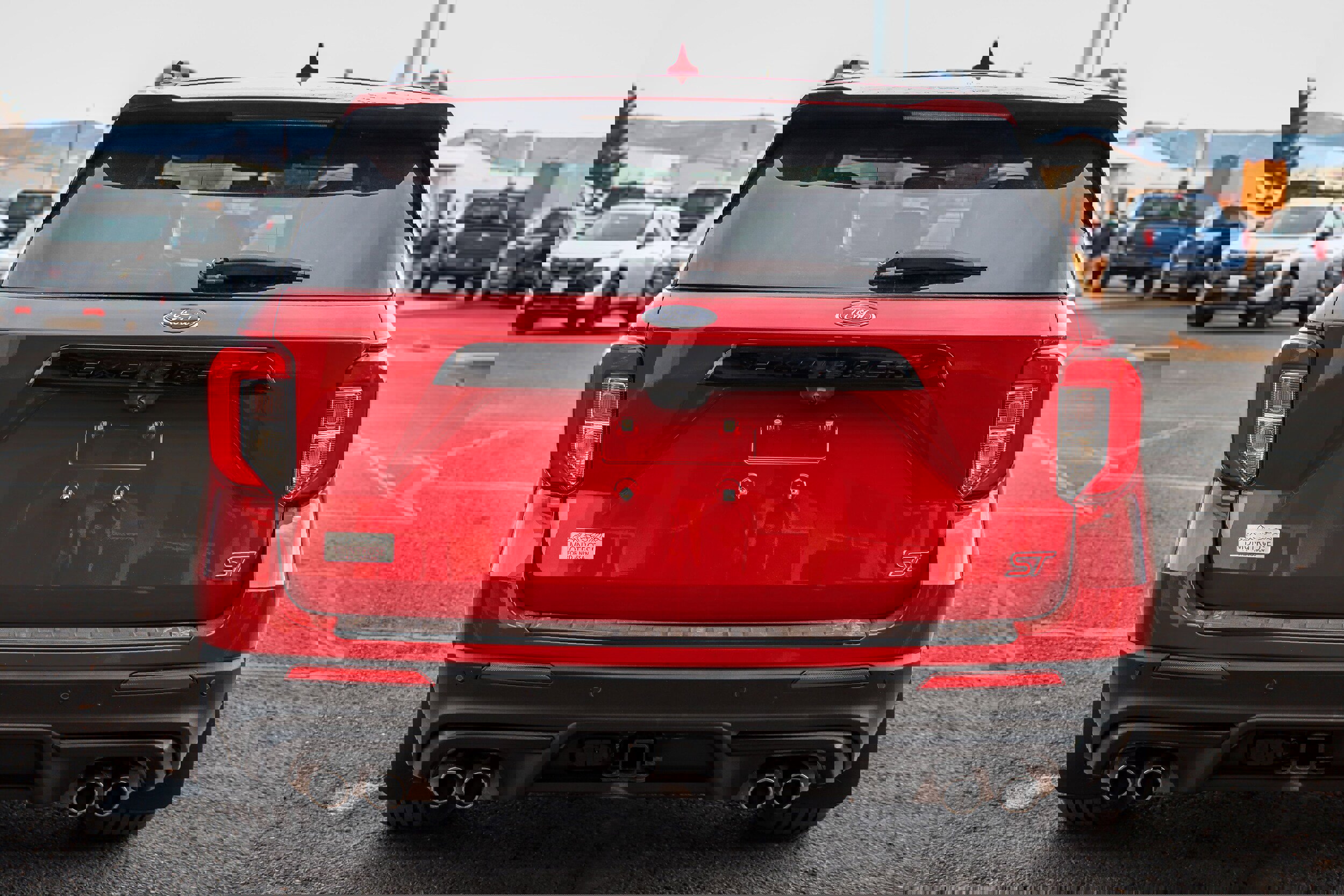 Certified 2020 Ford Explorer ST w/ ST Street Pack image 6