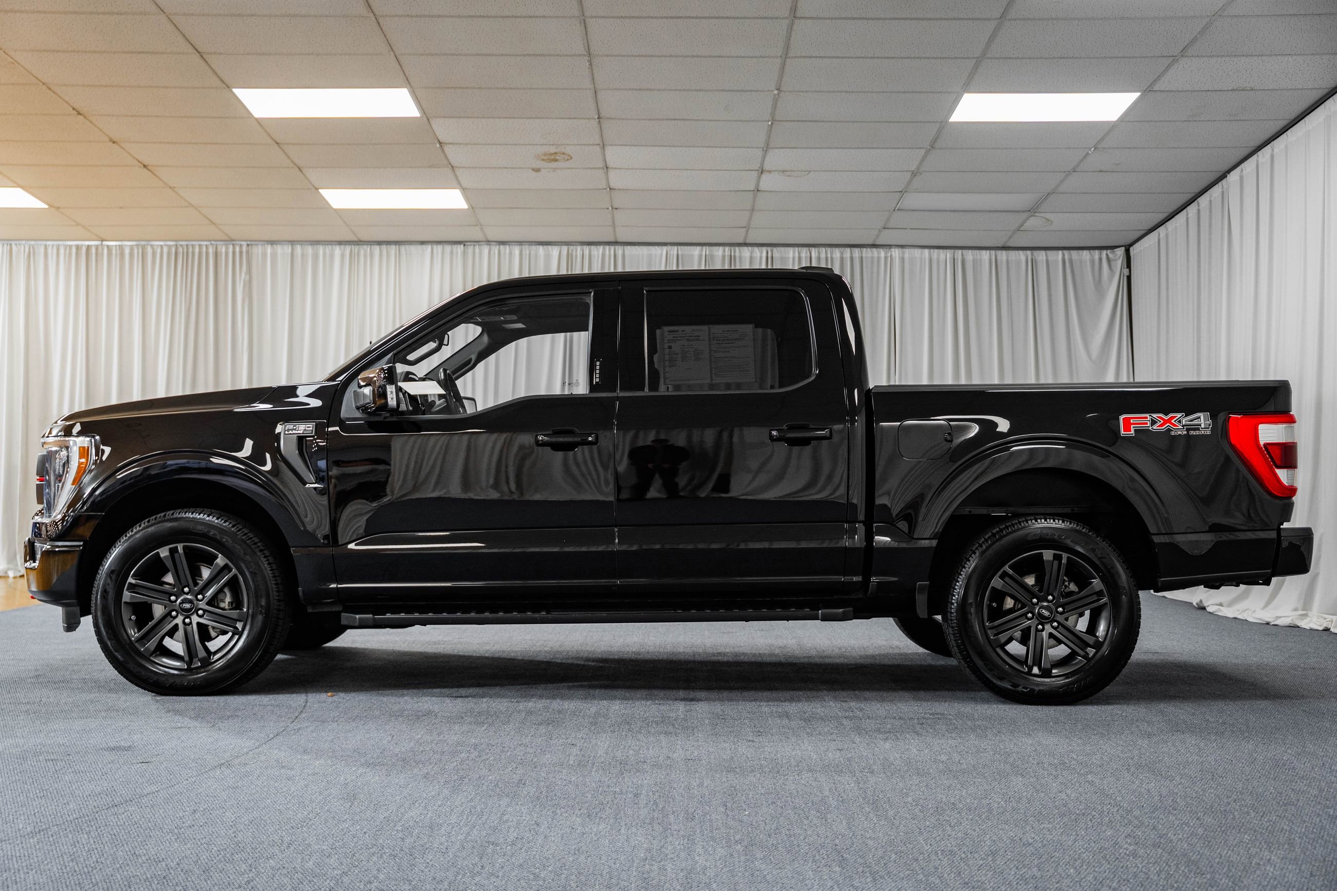 Certified 2021 Ford F150 Lariat w/ Equipment Group 502A High image 5