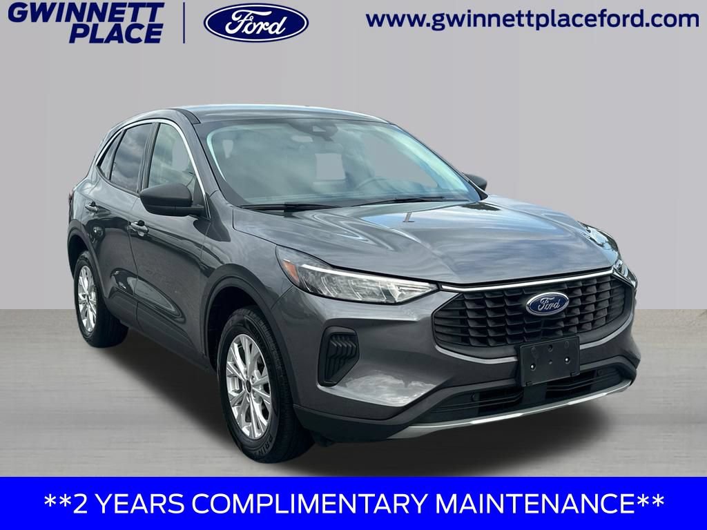 Certified 2024 Ford Escape Active AWD/4WD image 3