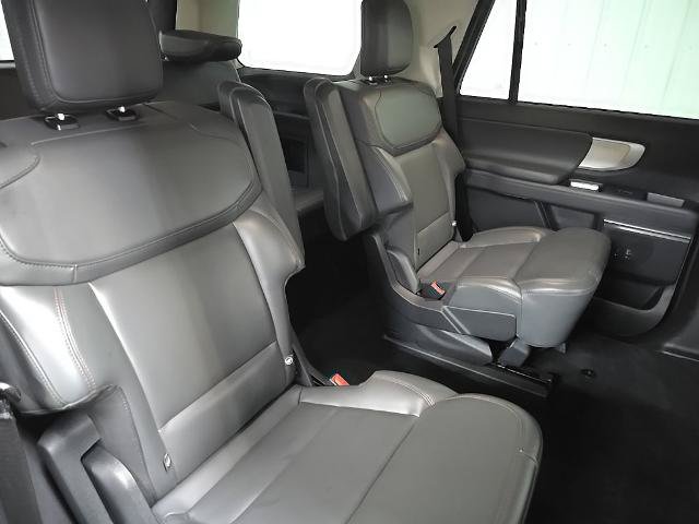 Certified 2025 Ford Expedition Active AWD/4WD image 21