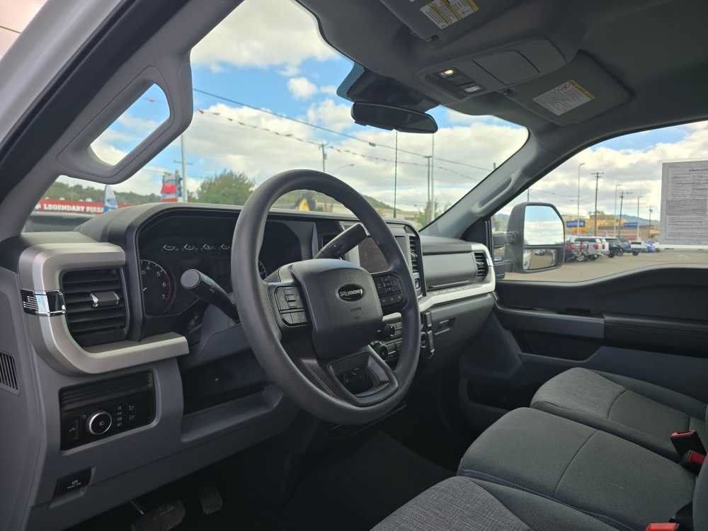 Certified 2025 Ford F350 XLT w/ FX4 Off-Road Package AWD/4WD image 9
