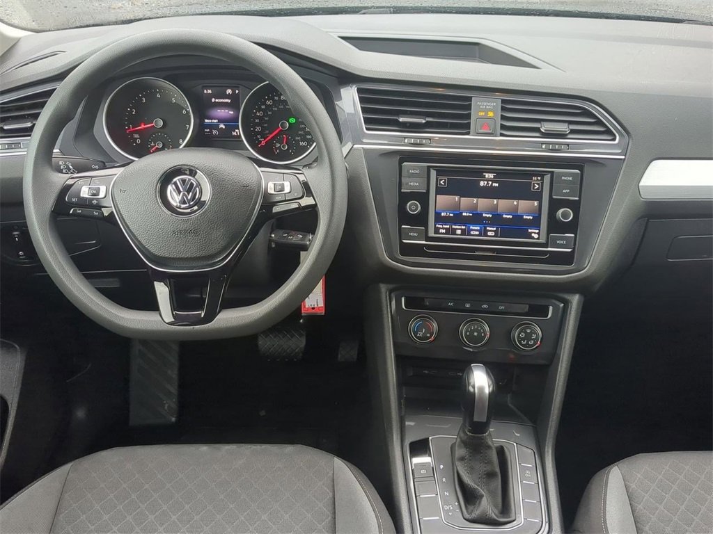 Used 2020 Volkswagen Tiguan S image 19