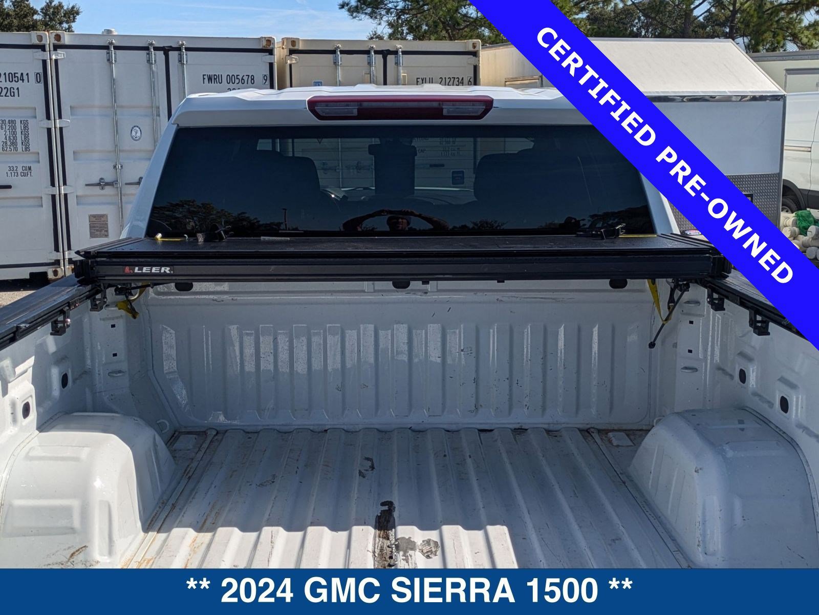 Used 2024 GMC Sierra 1500 SLE image 16