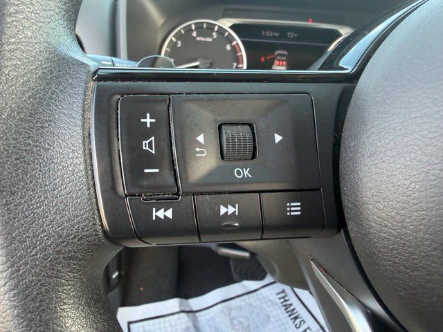 Used 2023 Nissan Rogue SV AWD/4WD image 15