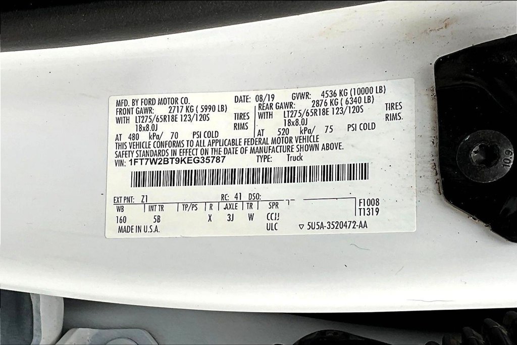Certified 2019 Ford F250 Lariat w/ Lariat Value Package AWD/4WD image 24