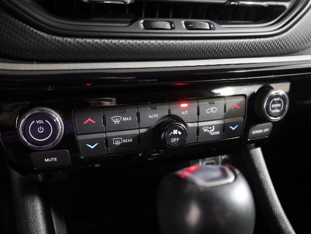 Used 2022 Jeep Compass Trailhawk AWD/4WD image 23