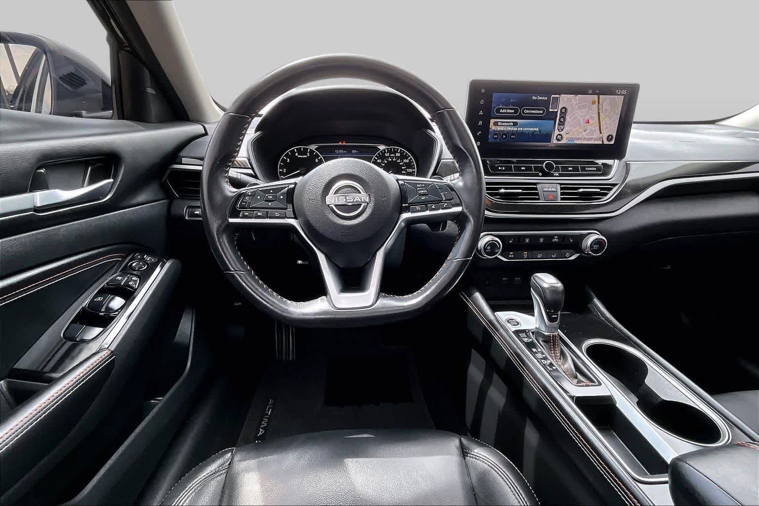 Used 2023 Nissan Altima 2.5 SR w/ SR Premium Package FWD image 6
