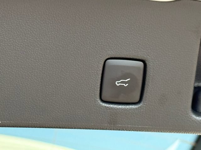 Certified 2023 Ford Escape Active AWD/4WD image 27