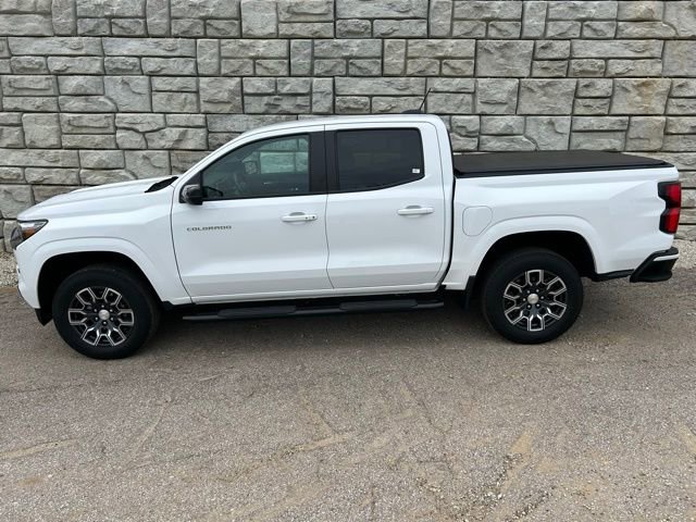 Used 2023 Chevrolet Colorado LT w/ LT Convenience Package III RWD image 3