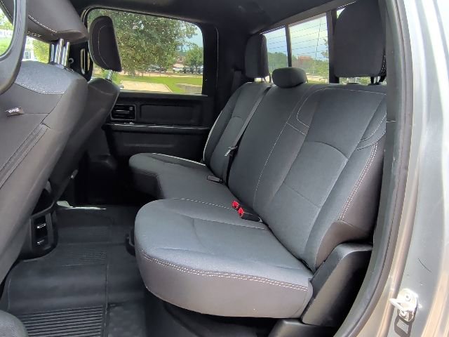 Used 2024 RAM 3500 Tradesman w/ Chrome Appearance Group AWD/4WD image 12