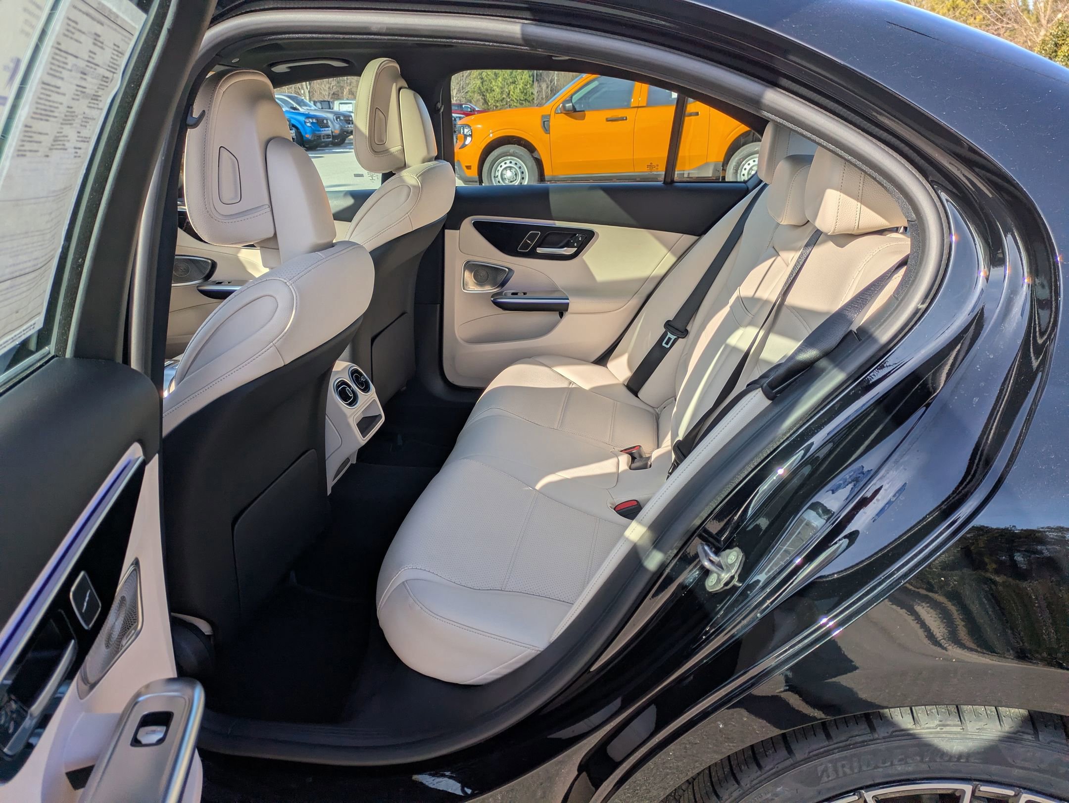 Used 2022 Mercedes-Benz C 300 Sedan image 27