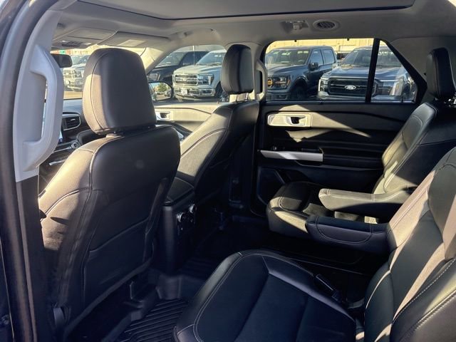 Certified 2023 Ford Explorer Limited w/ Limited Technology Package AWD/4WD image 21