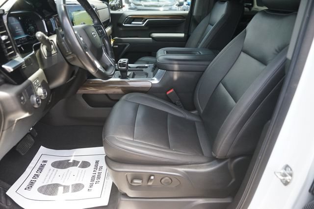 Used 2022 Chevrolet Silverado 1500 RST RWD image 9
