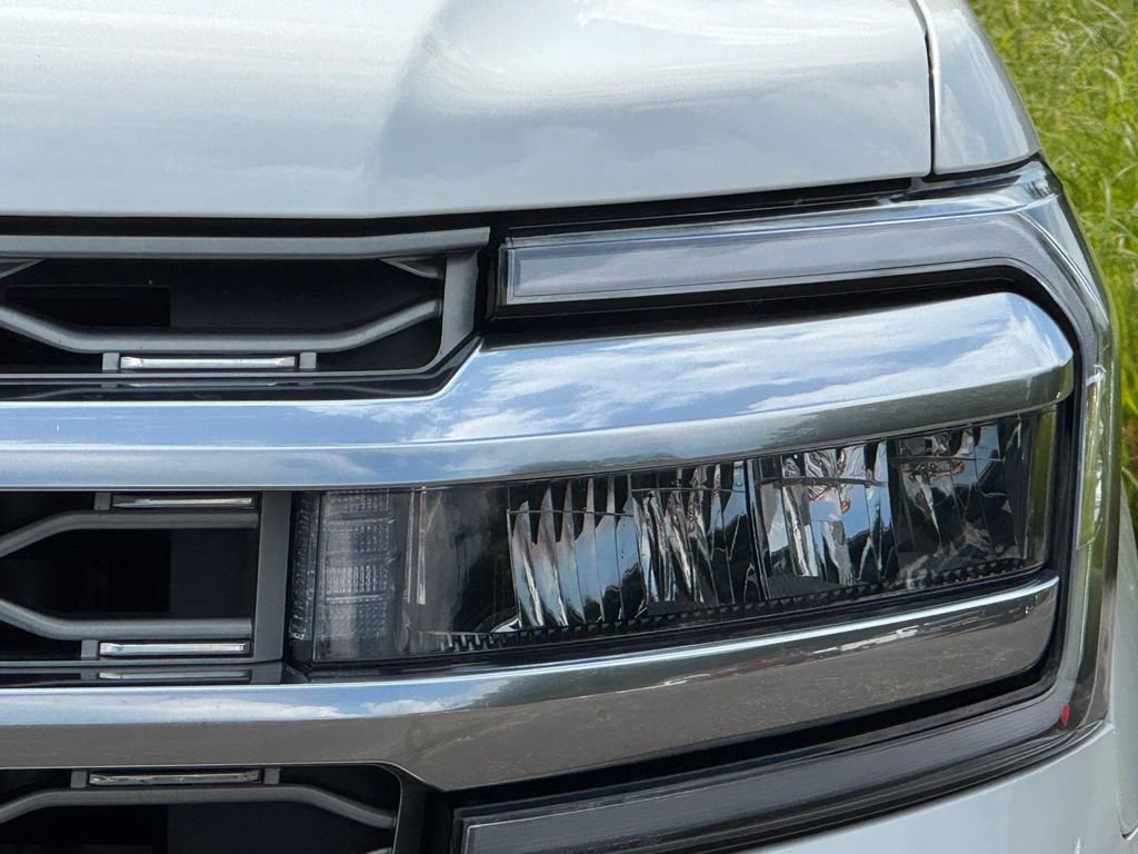 Certified 2023 Ford Expedition Max Platinum AWD/4WD image 5