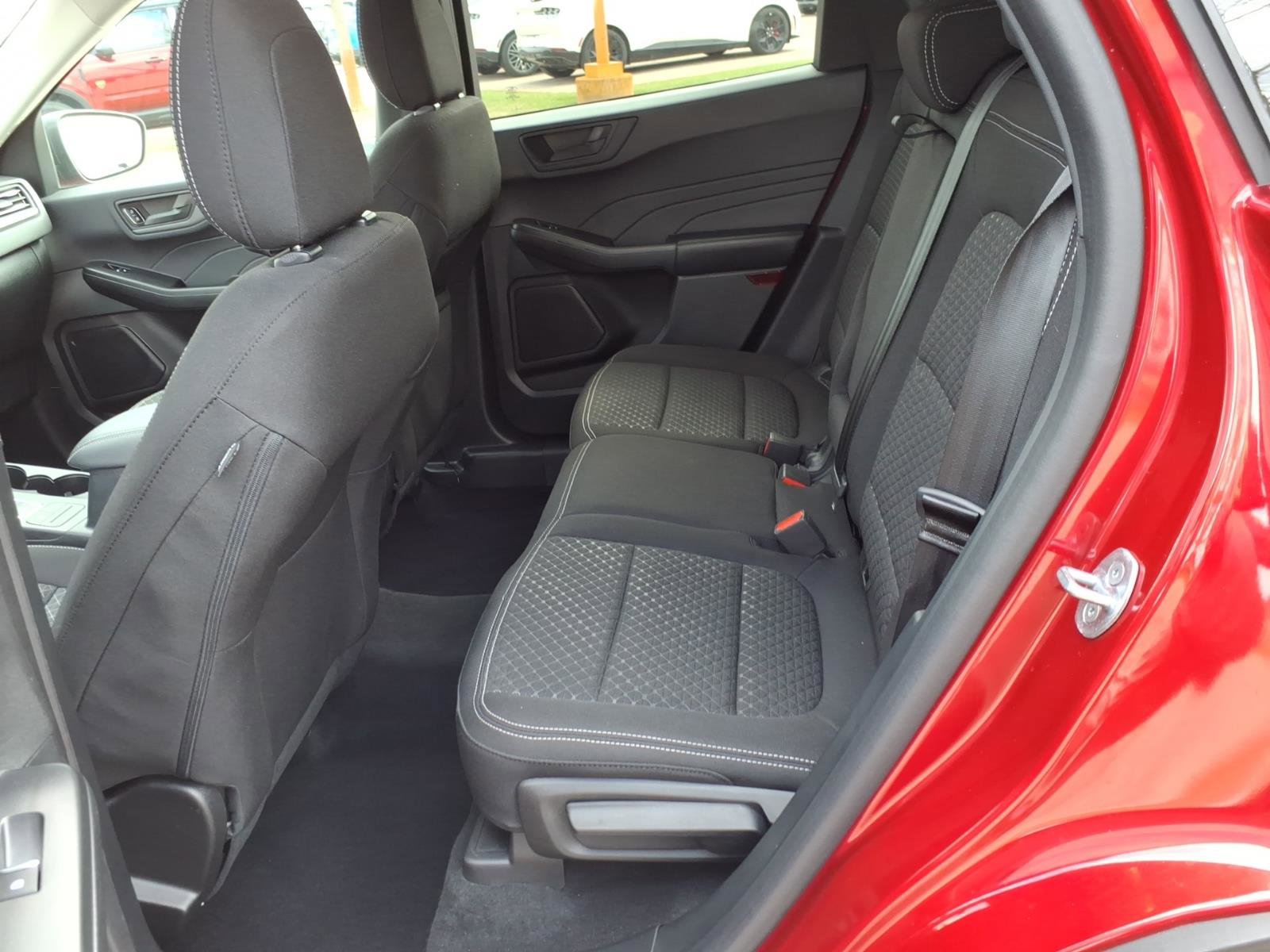 Certified 2023 Ford Escape Active w/ Cold Weather Package FWD image 13