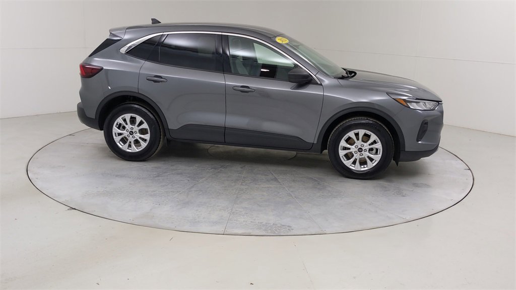 Certified 2023 Ford Escape Active image 11