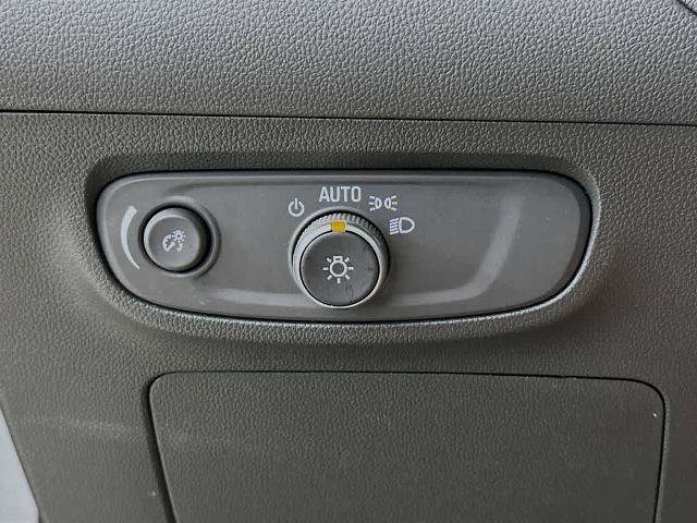 Used 2024 Buick Encore GX Avenir w/ Avenir Technology Package FWD image 26