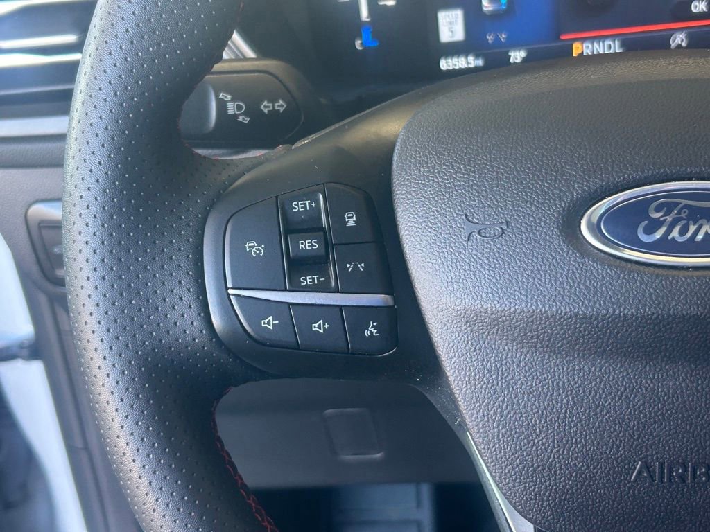 Certified 2025 Ford Escape ST-Line w/ Tech Pack #1 image 37