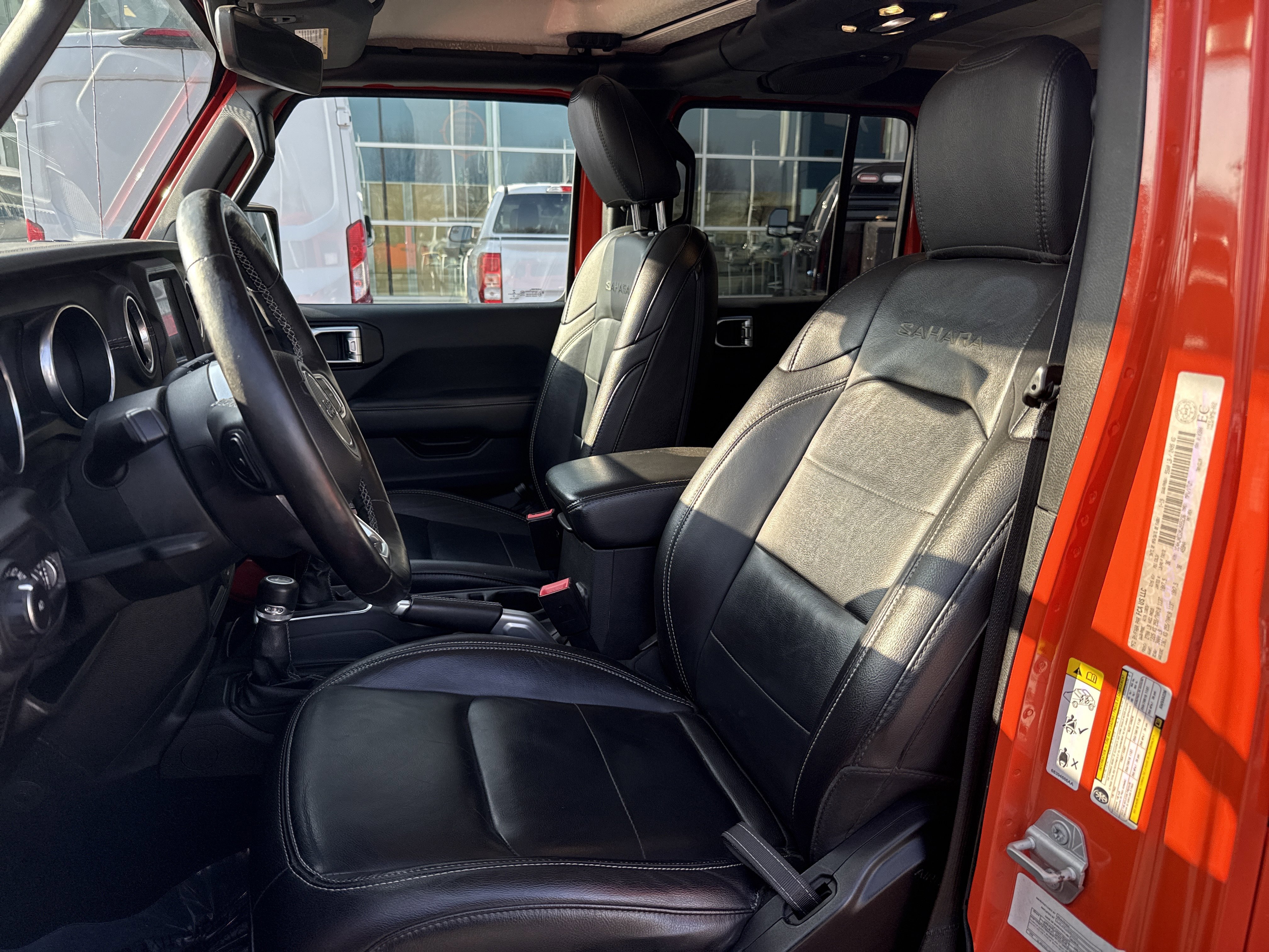 Used 2019 Jeep Wrangler Unlimited Sahara w/ Uconnect 4C Nav & Sound Group image 12