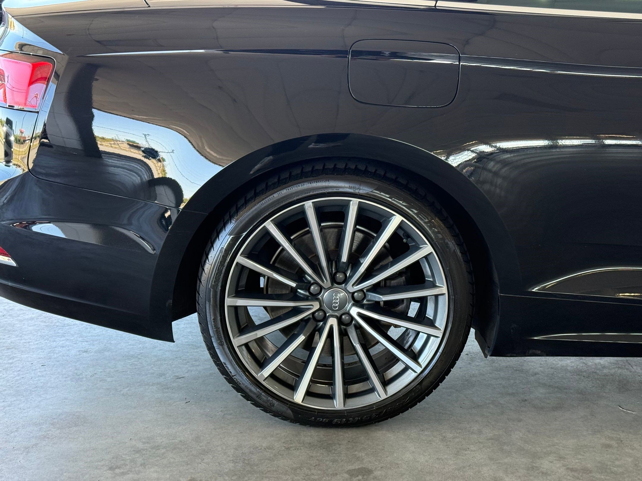 Used 2018 Audi A5 2.0T Prestige AWD/4WD image 11