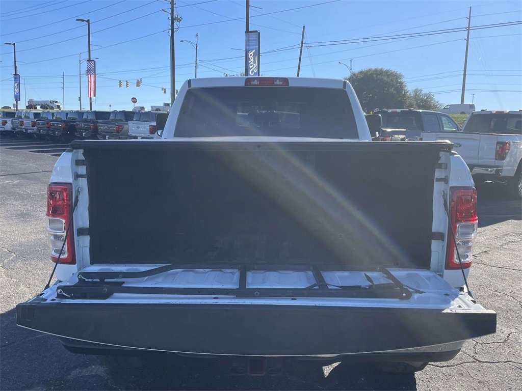 Used 2022 RAM 2500 Tradesman w/ Chrome Appearance Group image 10