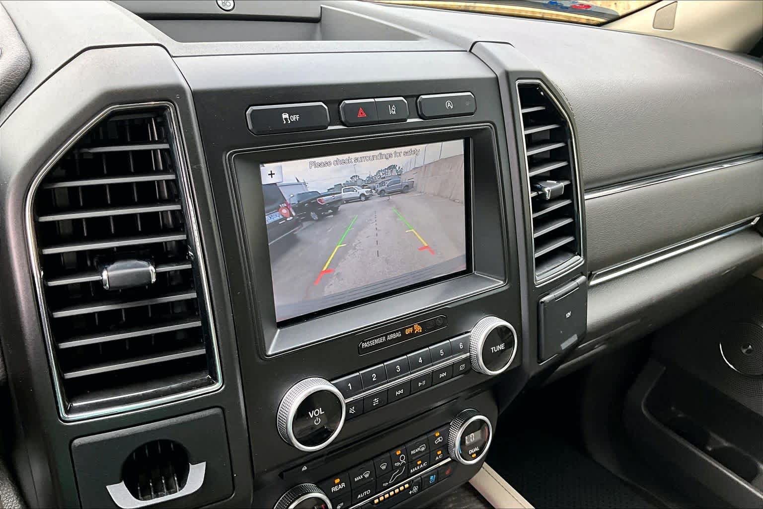 Certified 2018 Ford Expedition Limited w/ Equipment Group 301A RWD image 29