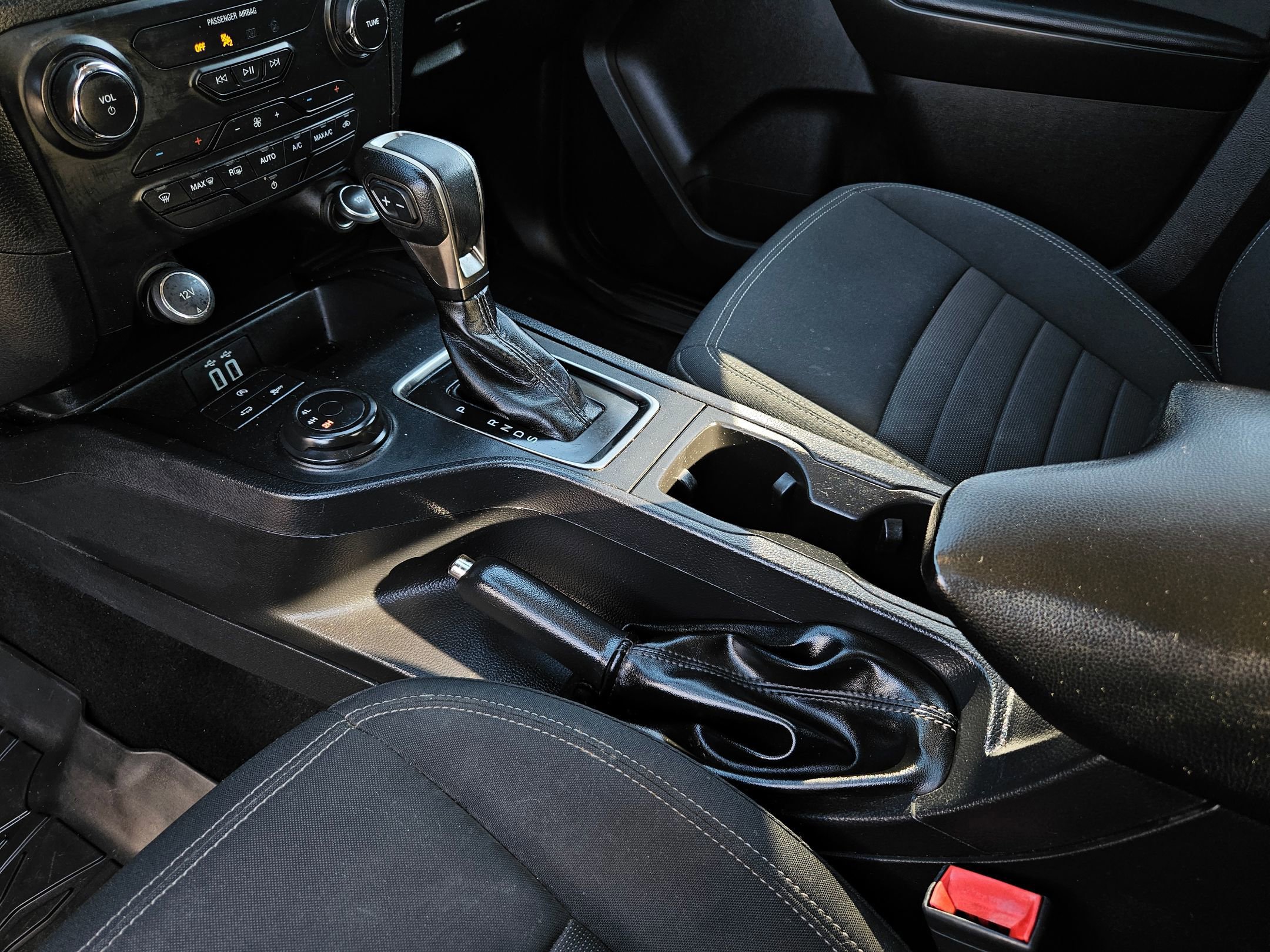 Certified 2020 Ford Ranger XLT w/ Equipment Group 301A Mid image 13