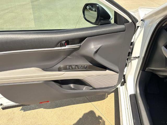 Used 2023 Toyota Camry LE FWD image 22