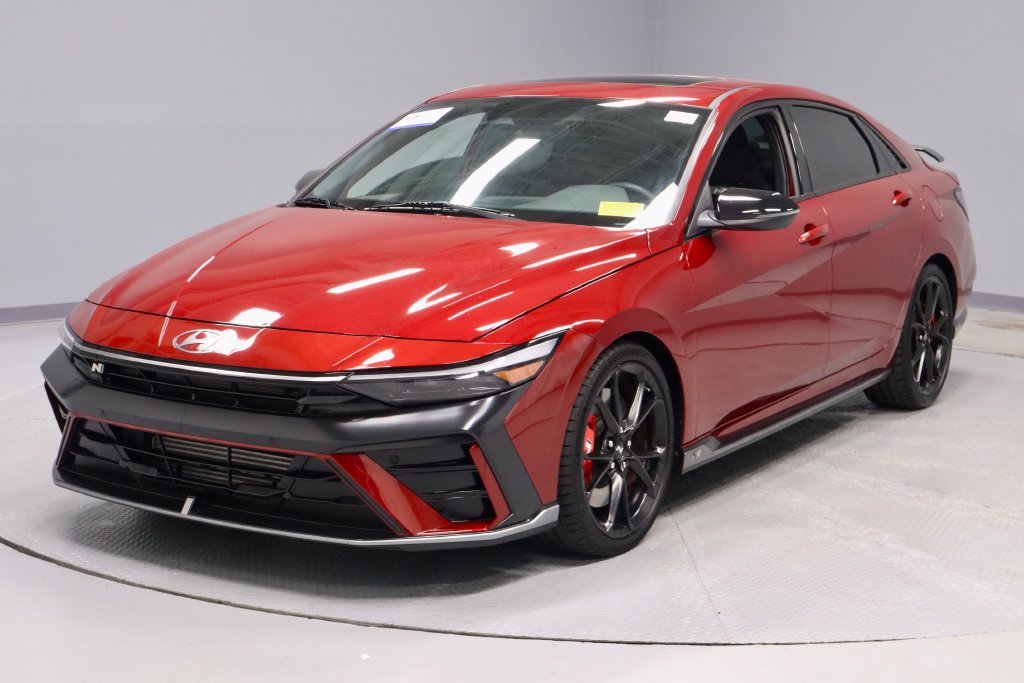 Used 2025 Hyundai Elantra N FWD image 8