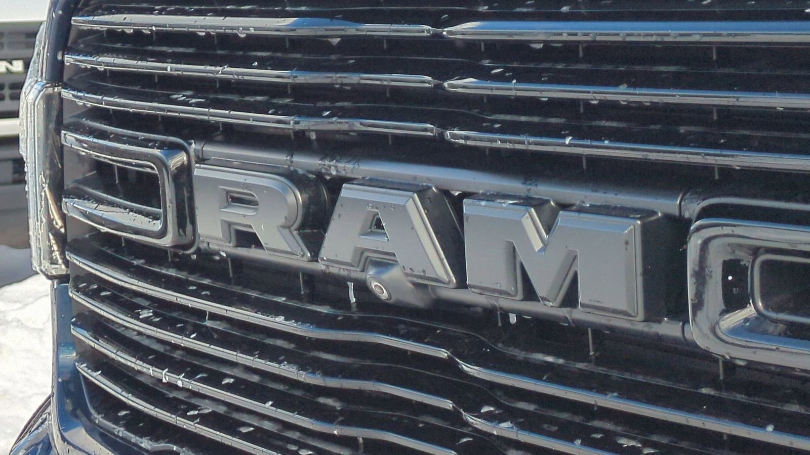 Used 2022 RAM 2500 Laramie w/ Night Edition image 13