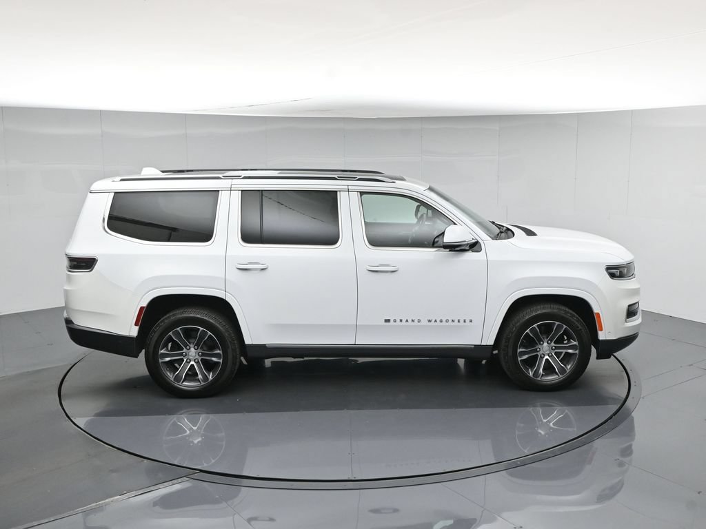 Used 2022 Jeep Grand Wagoneer Series I AWD/4WD image 46