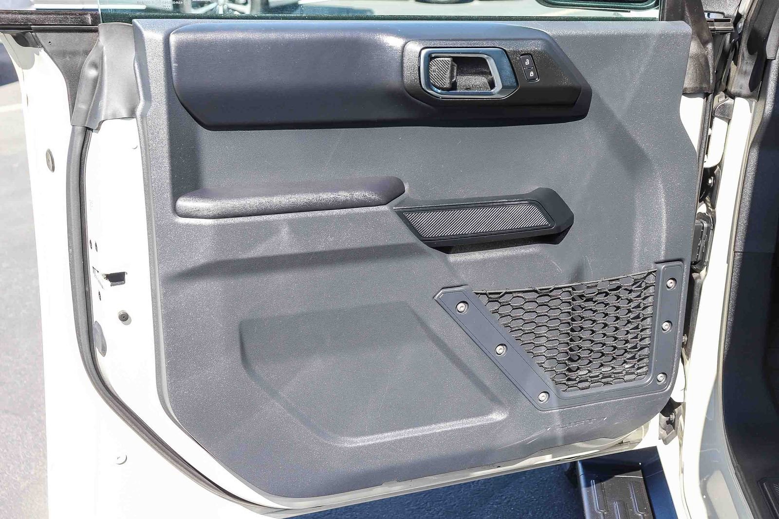 Certified 2025 Ford Bronco Outer Banks AWD/4WD image 21