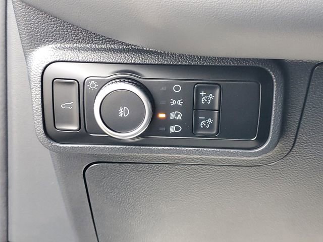 Certified 2025 Ford Explorer Active w/ Active Comfort Package image 15
