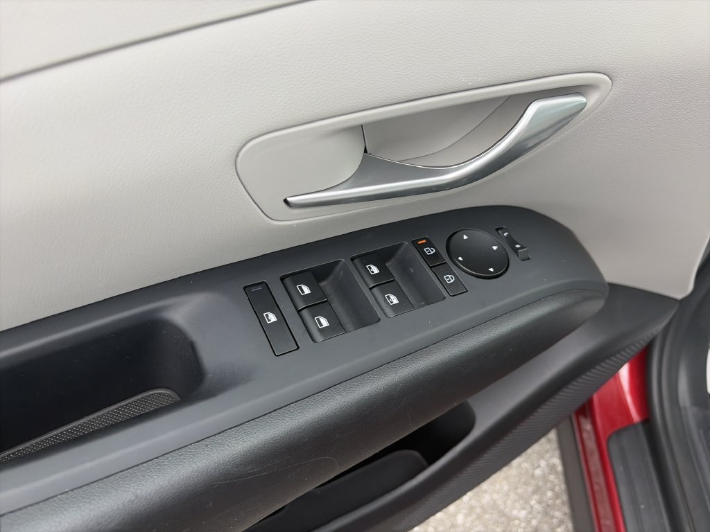 Used 2025 Hyundai Tucson SEL AWD/4WD image 18