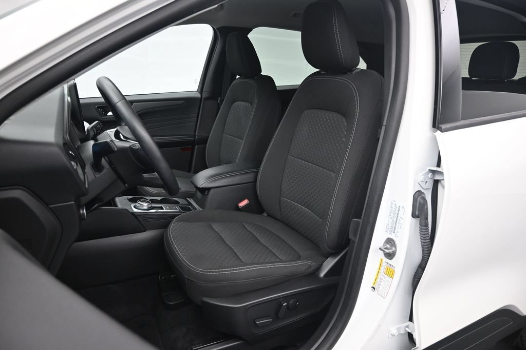 Certified 2023 Ford Escape Active w/ Tech Pack #2 FWD image 16
