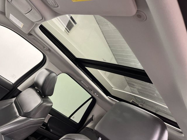 Certified 2025 Ford Expedition Active AWD/4WD image 7