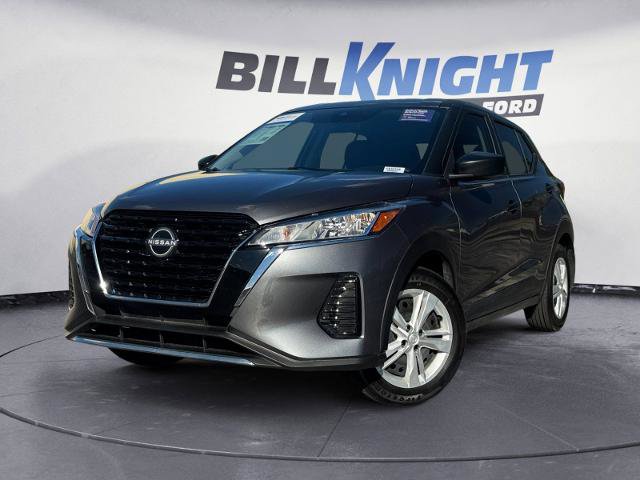 Used 2024 Nissan Kicks S image 1