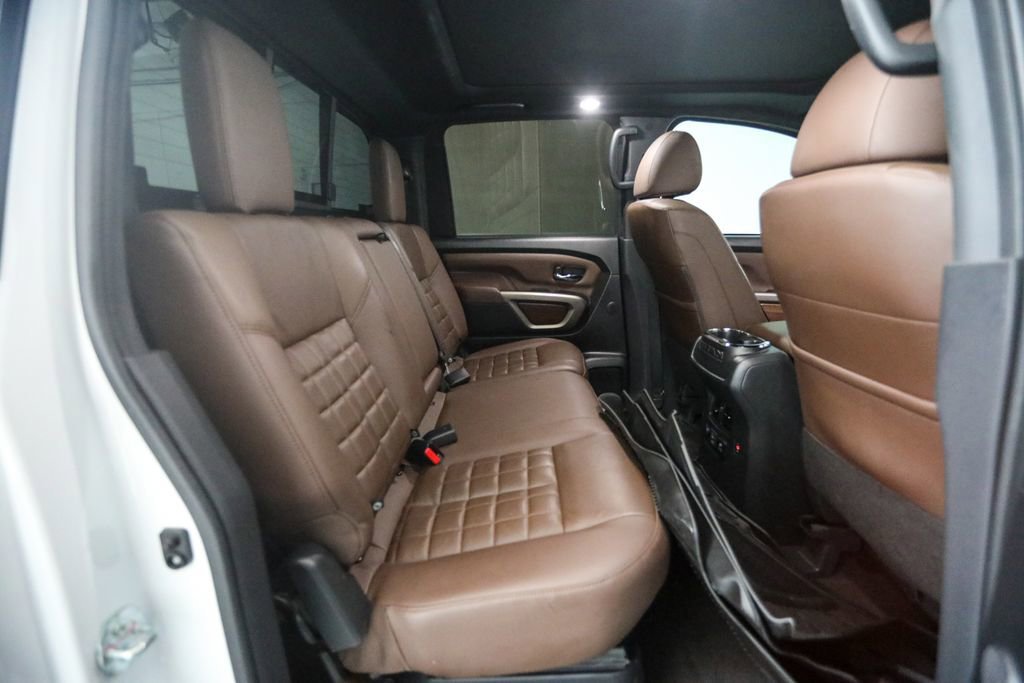 Used 2024 Nissan Titan Platinum Reserve w/ Moonroof Package image 26