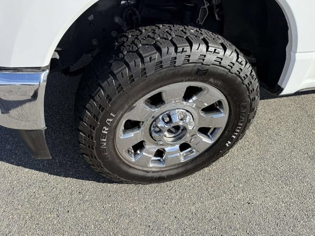 Certified 2023 Ford F250 King Ranch AWD/4WD image 9