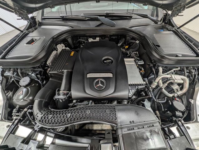 Used 2019 Mercedes-Benz GLC 300 4MATIC image 23