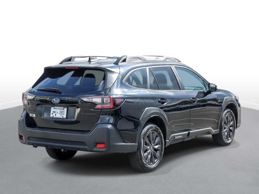 Used 2025 Subaru Outback Onyx Edition AWD/4WD image 8